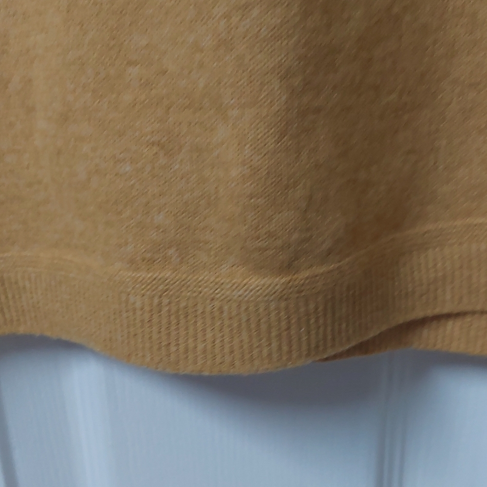 Croft And Barrow Women's Mustard V-Neck Sweater - Picture 4 of 8